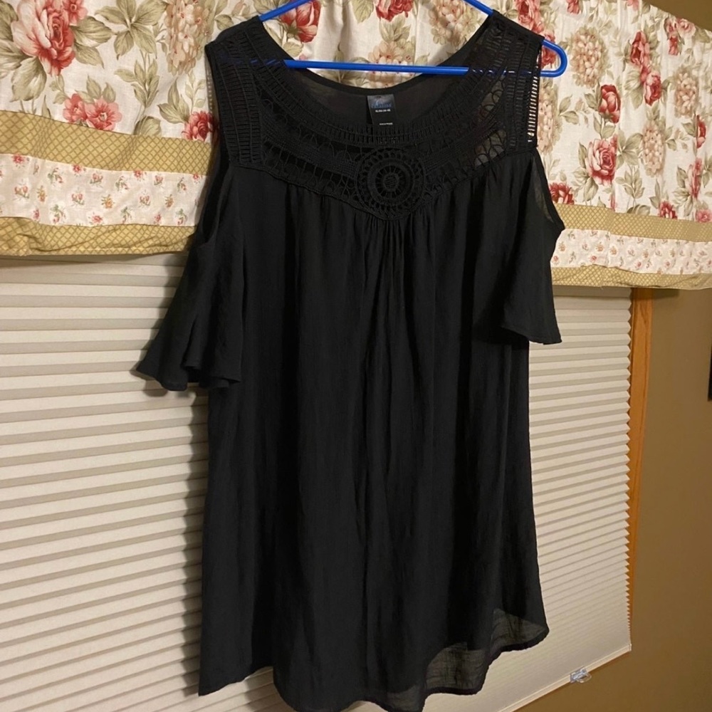 NWOT black swim cover up